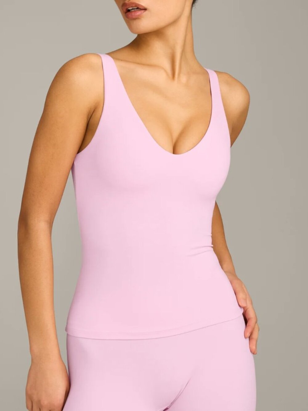 SoftMotion™ Scoop Neck Vest with Grey Logo
